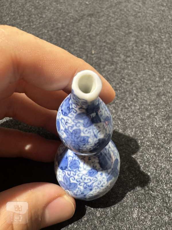 清晚期 青花矾红福禄万代纹葫芦一对 - 图5